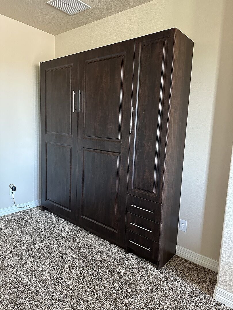 Customer photo 4